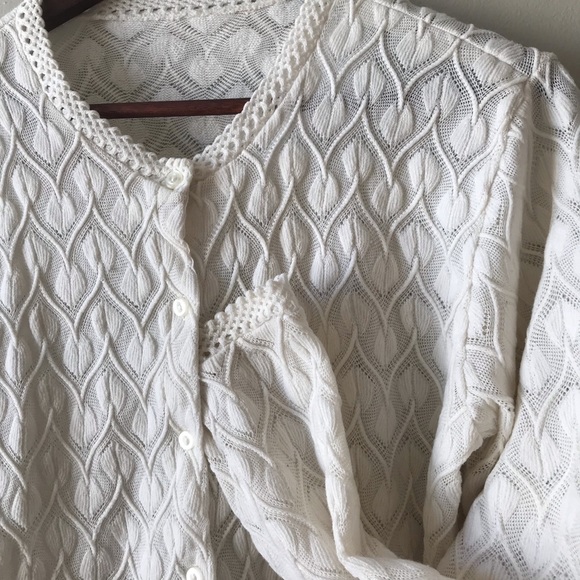 Vintage White Button Down Cardigan - Picture 3 of 5
